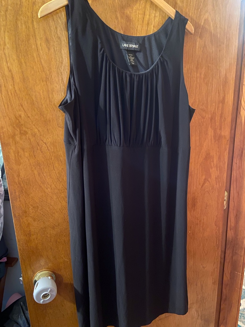 Lane Bryant Black Sleeveless Pleated-Front Dress Size 22/24